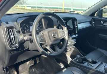 Volvo XC40 2021 Volvo XC 40 Volvo XC 40 T5 AWD Momentum 2.0 Benzyna 247KM, zdjęcie 11