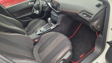 Peugeot 308 II Hatchback Facelifting 1.5 BlueHDI 130KM 2019 Peugeot 308 Gt Line automat, zdjęcie 10
