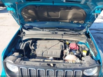 Jeep Renegade 2021 Jeep Renegade Latitude, 2021r., 2.4L 2.4 Benzyna 180KM, zdjęcie 11