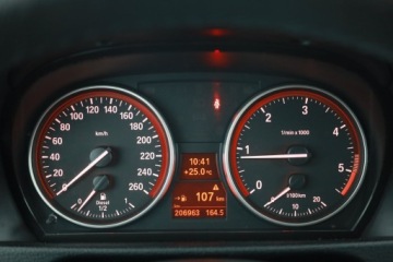 BMW X1 E84 Crossover xDrive20d 177KM 2011 BMW X1 xDrive20d, 174 KM, 4X4, Xenon, Bi-Xenon, zdjęcie 7
