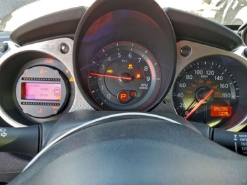 Nissan 370Z 2017 Nissan 370 Z Base 2017 3.7 Benzyna 332KM, zdjęcie 9
