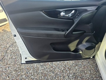 Nissan Qashqai II Crossover 1.2 DIG-T 115KM 2015 Nissan Qashqai 1.2 115ps Benz Navi Xenon LED, zdjęcie 22