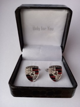 Эффектные золотые запонки Porsche для рубашки