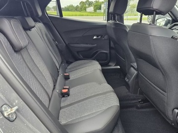 Peugeot 2008 II SUV Facelifting 1.2 PureTech 100KM 2025 Od ręki - Allure S&amp;S 1.2 PureTech 100KM / Pakiet Navigation i Access, zdjęcie 7