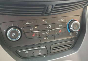 Ford Kuga II SUV Facelifting 1.5 EcoBoost 120KM 2017 Ford Kuga Przebieg 51.000 km - silnik 1,5 - 120 KM 1.5 Benzyna 120KM, zdjęcie 31