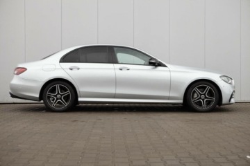 Mercedes Klasa E W213 2021 Mercedes-Benz Klasa E 2.0 Diesel 200KM, zdjęcie 10
