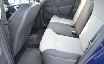 Dacia Duster I SUV Facelifting 1.6 16V 105KM 2014 Dacia Duster 1.6 - bezwypadkowa - Niski przebieg - Oplacona - KLIMATYZACJA, zdjęcie 7