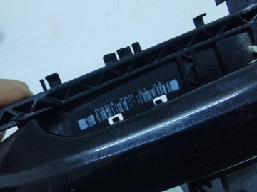 KLIKA DVEŘE LEVÝ ZADNÍ MERCEDES TŘÍDA C W204 EU