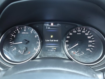 Nissan Qashqai II Crossover 1.2 DIG-T 115KM 2016 Nissan Qashqai 1.2 DIG-T, Salon Polska, Navi, zdjęcie 8