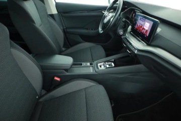 Skoda Octavia IV 2022 Skoda Octavia 1.4 TSI iV, Salon Polska, zdjęcie 6