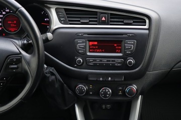 Kia Ceed II Kombi Facelifting 1.4 CRDi 90KM 2017 Kia Ceed 1.4 CRDi, Salon Polska, Serwis ASO, zdjęcie 12