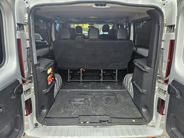 Opel Vivaro B Kombi Extra Long H1 2,9t 1.6 BiTurbo 140KM 2015 Opel Vivaro 1.6 CDTI140KM 8-osób Long Skrzydła, zdjęcie 21