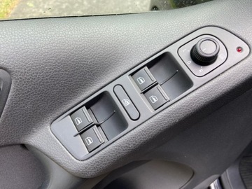 Volkswagen Tiguan I SUV Facelifting 2.0 TDI CR DPF BlueMotion 110KM 2015 Volkswagen Tiguan Volkswagen Tiguan 2.0TDI Salon Polska 2.0 Diesel 110KM, zdjęcie 20