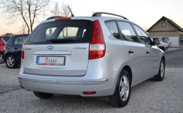 Hyundai i30 I CW 1.6 DOHC CVVT 126KM 2009 Hyundai i30 1.6 - Bezwypadkowy - Oplacony - Oryginal bez korozji 1.6 126KM, zdjęcie 3