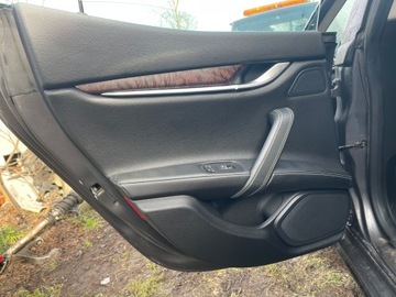 TAPICERKA BOCZEK LEWY TYŁ MASERATI GHIBLI