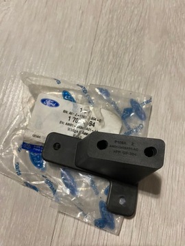 LEWY ODBÓJ KLAPY TYLNEJ C-MAX/FOCUS AM51U439A01AC
