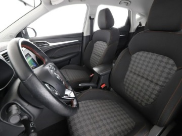 MG ZS I 2022 MG ZS 1.5i Benzyna Klimatyzacja Tempomat Navi, zdjęcie 12