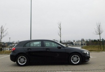 Mercedes Klasa A W177/V177 Hatchback 1.3 160 109KM 2020 Mercedes-Benz Klasa A z Gwarancja Bezwypadkowy 100 Stan Wzorcowy 1.3, zdjęcie 3