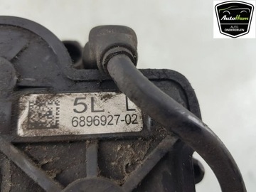 BMW 1 F40 2020 ZADNÍ STRANA LEVÝ TŘMENY