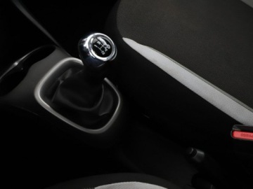 Toyota Aygo II Hatchback 5d 1.0 VVT-i 69KM 2016 Toyota Aygo klima Bluetooth tempomat niski, zdjęcie 24