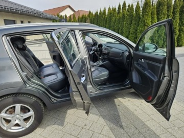 Kia Sportage III SUV 2.0 DOHC 163KM 2011 Kia Sportage 2.0 163 km automat, klima, parktronik, zdjęcie 12