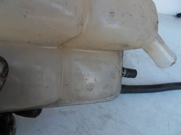 FORD FOCUS II MK2 04-07 1.6 16V NÁDOBKA VODY