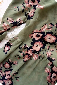 bluzka damska oliwkowa o'neill w kwiaty we wzory modna śliczna M 38