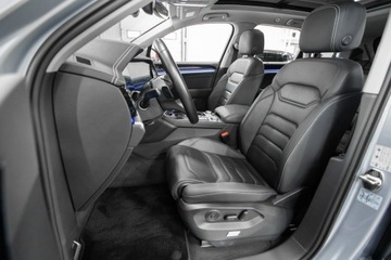 Volkswagen Touareg III SUV 3.0 V6 SCR TDI 286KM 2020 Volkswagen Touareg 3.0 TDI 286KM 4Motion, zdjęcie 22