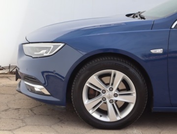 Opel Insignia II Sports Tourer 2.0 CDTI 170KM 2018 Opel Insignia 2.0 CDTI, 167 KM, Automat, VAT 23%, zdjęcie 13