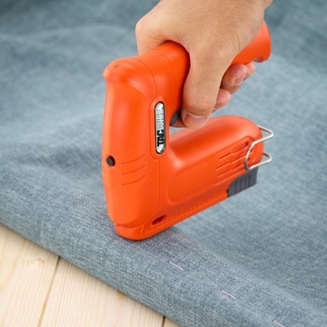 ZSZYWACZ TAPICERSKI ZSZYWACZ AKUMULATOROWY TAKER GWOŹDZIARKA + 200 ZSZYWEK