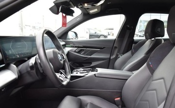 BMW Seria 5 G90-91 2023 BMW Seria 5 520i 190km M Pakiet Brooklyn Salon PL VAT23 Dostepny od reki, zdjęcie 14
