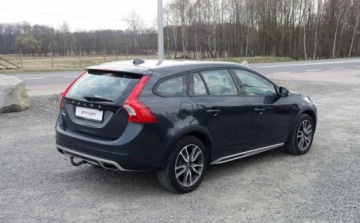 Volvo 2017 Volvo V60 Cross Country Cross Country 2.0 D4 190KM Automat Jasna skora Kam, zdjęcie 4