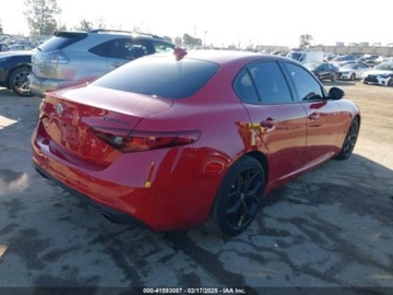 Alfa Romeo Giulia II Sedan Facelifting 2.0 Turbo 280KM 2020 Alfa Romeo Giulia 2020 Alfa Romeo Giulia RWD 2.0 Benzyna 280KM, zdjęcie 5