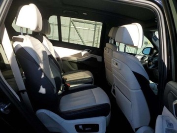 BMW X7 2020 BMW X7 2020, 3.0L, 4x4, po gradobiciu 3.0 Benzyna 335KM, zdjęcie 9