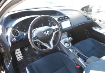 Honda Civic VIII Hatchback 3d 1.8 i-VTEC 140KM 2007 Honda Civic Honda Civic VIII 1.8 Benzyna 140 KM 1.8 Benzyna 140KM, zdjęcie 11