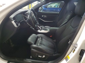 BMW Seria 3 G20-G21 2021 BMW Seria 3 330E 2021 2.0 Hybryda Plug-in 288KM, zdjęcie 7