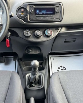 Toyota Yaris III Hatchback 5d Facelifting 2017 1.0 VVT-i 72KM 2020 Toyota Yaris z Instalacja Gazowa, salon Polska, FV-VAT 23, 1 rej. 2021r.Gw, zdjęcie 4