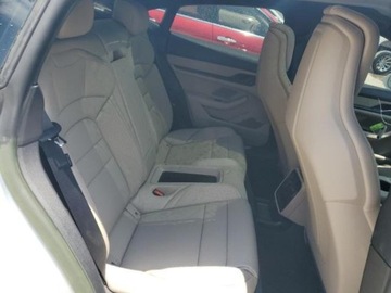 Porsche 2022 Porsche Taycan 2022 Porsche Taycan 4S AWD 4.0 Benzyna 476KM, zdjęcie 9