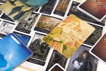 Диксит: Дополнение МНК к игре Диксит 84 новые карты