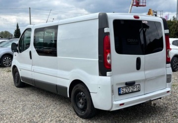 Opel Vivaro A 2007 Opel Vivaro 6 osobowy 2.0 Diesel 114KM, zdjęcie 3