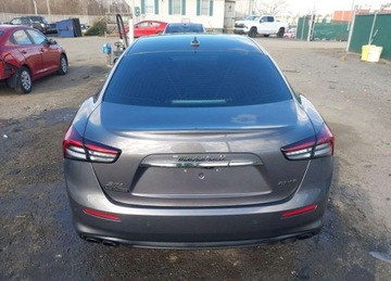 Maserati Ghibli III 2021 Maserati Ghibli MASERATI GHIBLI S Q4 3.0 Benzyna 430KM, zdjęcie 3