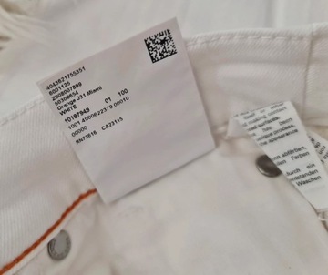 Hugo Boss Orange 28 M białe jeansy stretch