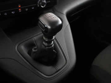 Citroen Berlingo III Van M 1.5 BlueHDi 130KM 2021 Citroen Berlingo navi klimatyzacja czujniki, zdjęcie 27