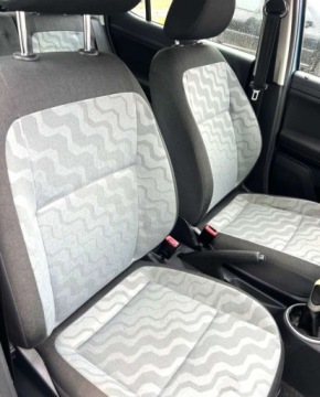 Skoda Fabia II Hatchback 1.2 i HTP 12V 70KM 2009 Skoda Fabia Zapraszamy na ogledziny i jazde probna. Gorzow Wlkp. 1.2, zdjęcie 3