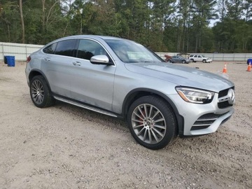 Mercedes GLC C253 2021 Mercedes-Benz GLC Coupe 300 4Matic 2021 2.0l 2.0 Benzyna 255KM, zdjęcie 4