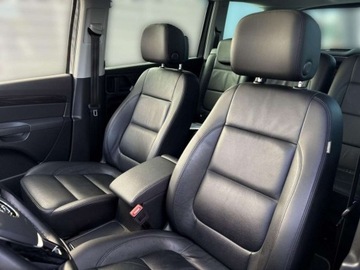 Volkswagen Sharan II Van Facelifting 1.4 TSI 150KM 2021 Volkswagen Sharan Highline Panorama Hak Tempomat ACC 7os Serwis ASO, zdjęcie 9