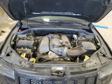 Jeep Grand Cherokee IV 2021 Jeep Grand Cherokee SRT-8 2021 6.4l 6.4 Benzyna 475KM, zdjęcie 6