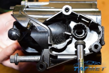 Крышка заслонки впускного коллектора BMW 2.0 Diesel N47