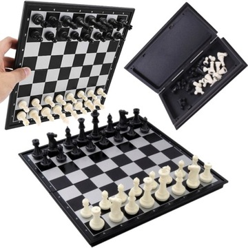 Настольная игра Chess Magnetic в магнитной развивающей коробке с магнитами.