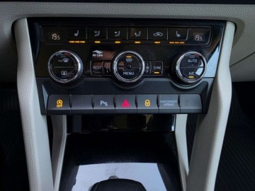 Skoda Kodiaq I SUV 1.4 TSI ACT 150KM 2018 Skoda Kodiaq 1.4 TSI 150 KM 4x4 DSG System CANTON Szyba przednia ogrzewana, zdjęcie 23